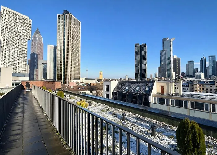Homely! Skyview, Fair, Airport, Rooftop, Apartment! * Frankfurt am Main